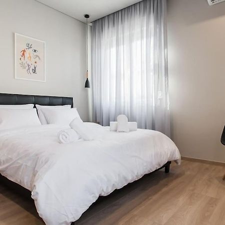 Piraeus Deluxe 2Bdr Apt - Near Metro And Port Екстер'єр фото