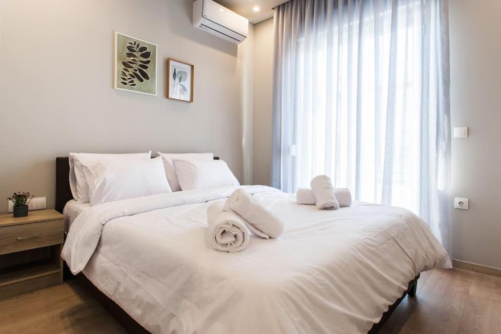 Piraeus Deluxe 2Bdr Apt - Near Metro And Port Екстер'єр фото